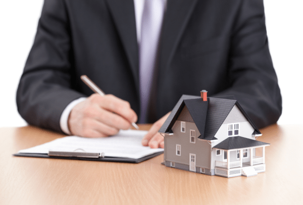 High Expectations in a Commercial Real Estate Agency